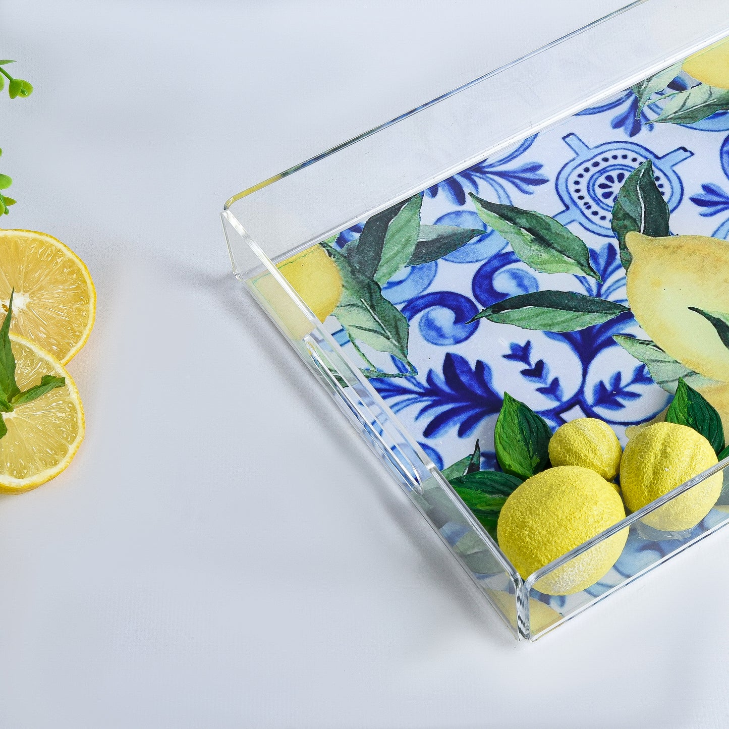 Fresh Lemones with Blue Plexi Tray 30X20CM