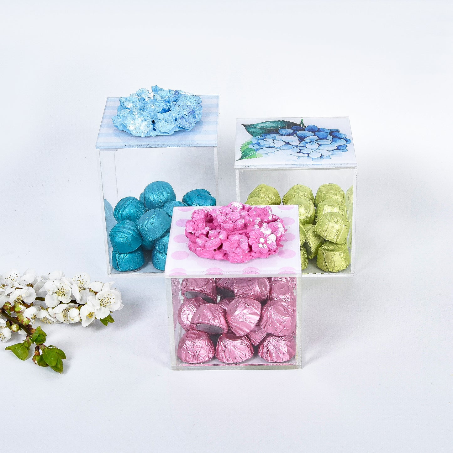 Hydrangea with Dots and Stripes Plexi Boxes set of 3