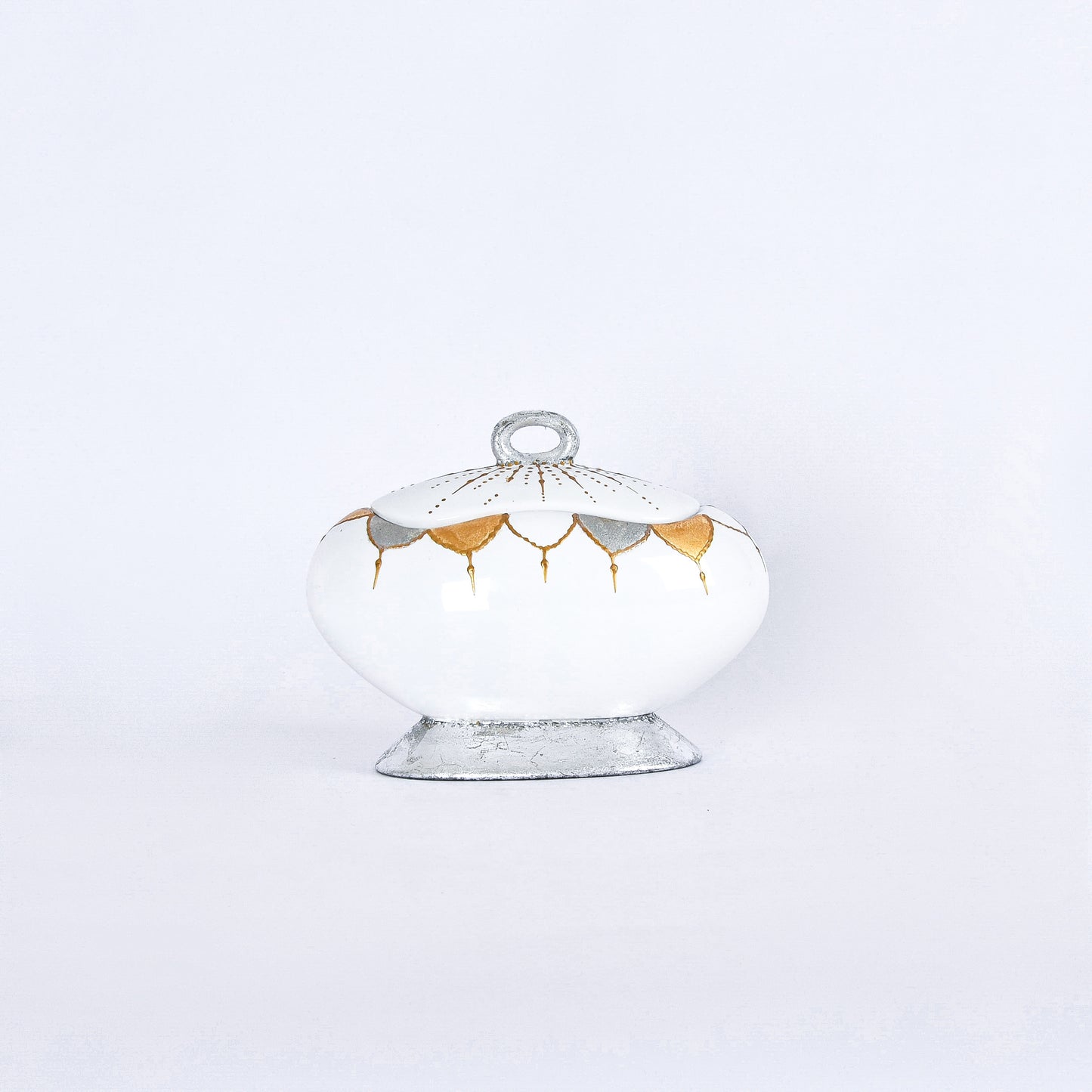 Silver & Gold Classic Container with cover