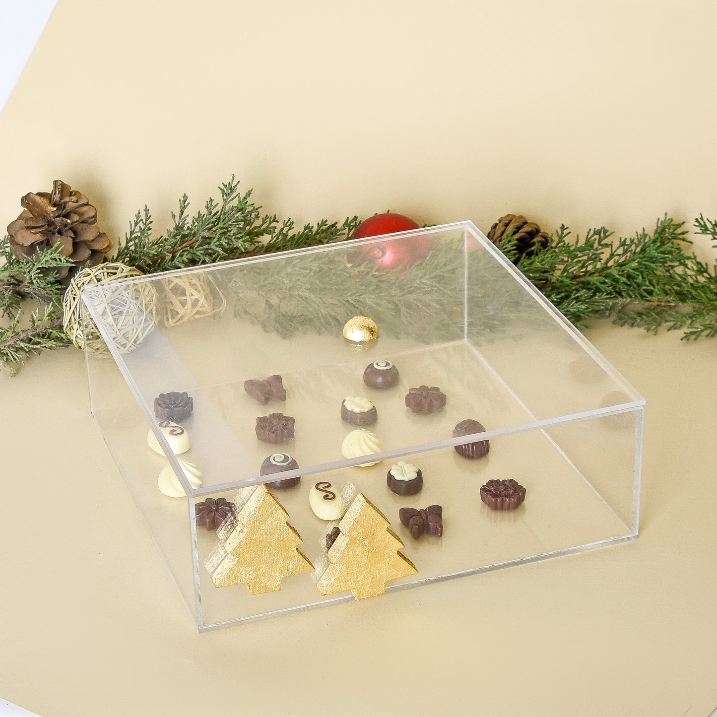 Gold Christmas Tree Accents – Square Acrylic Box