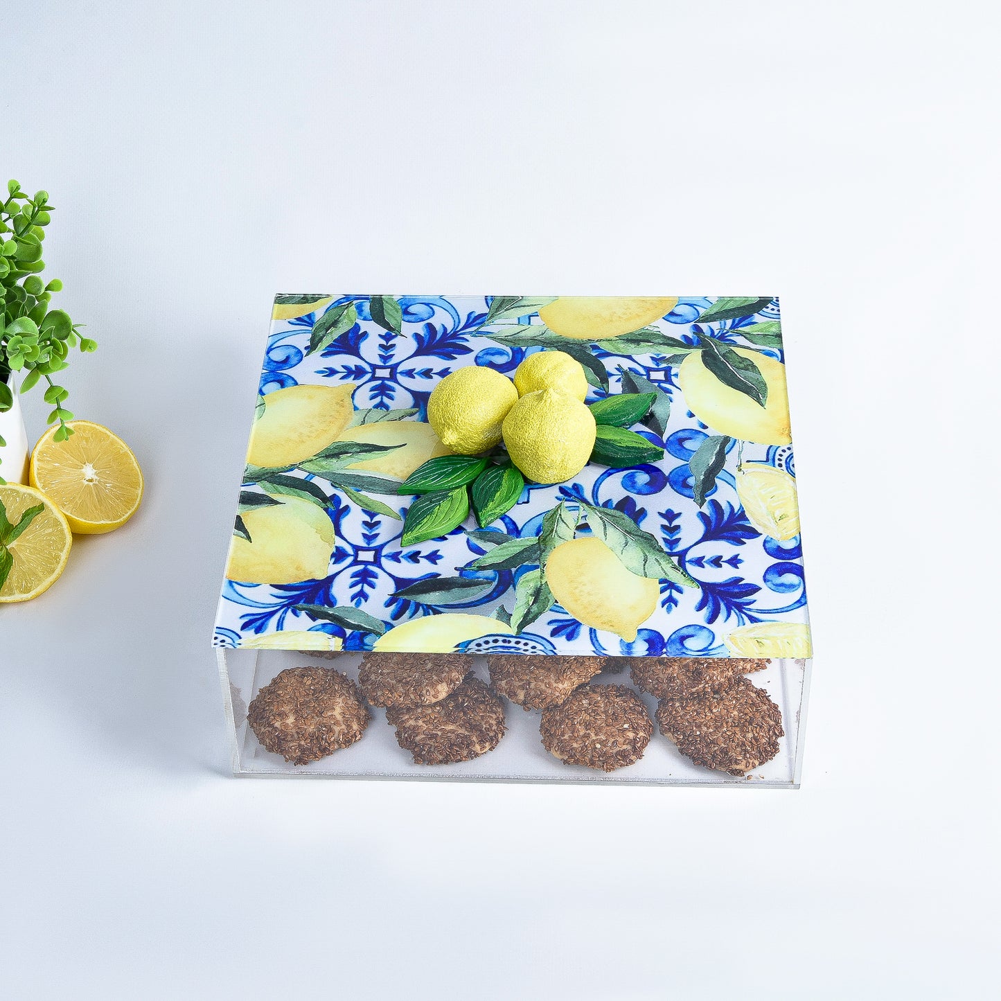 Fresh Lemones with Blue Plexi Box 25X25CM