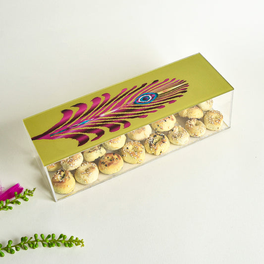 Three Feathers Long Box