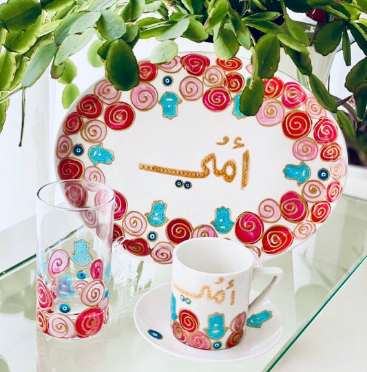 Ummi – Hand-Painted Coffee Gift Set with Gold Leaf Plexi Tray