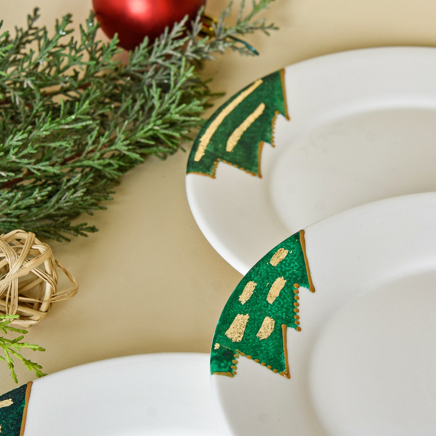 Evergreen Tree Accents with a Touch of Gold – Dessert Plates (Set of Six)